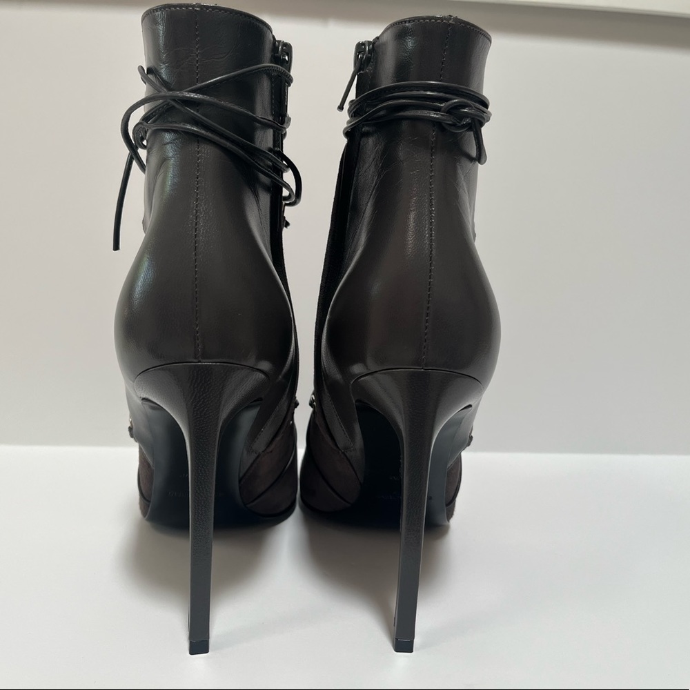 NIB SAINT LAURENT CLASSIC PARISING LACE-UP BOOTIE GRAY SIZE 39 - Picture 9 of 11